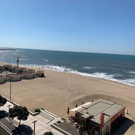 Front Beach Apartment Povoa de Varzim Luaran gambar